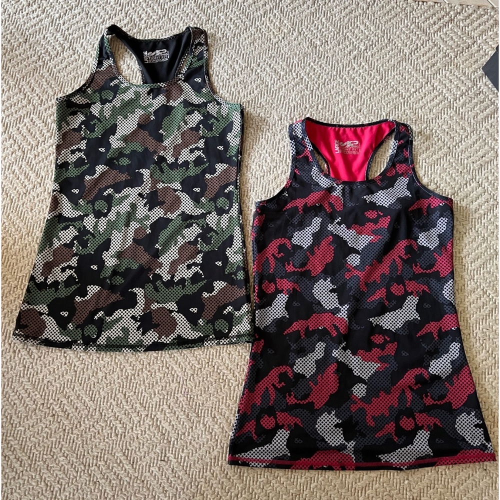 Set of 2 S2 Sportswear Camo print workout tops - L